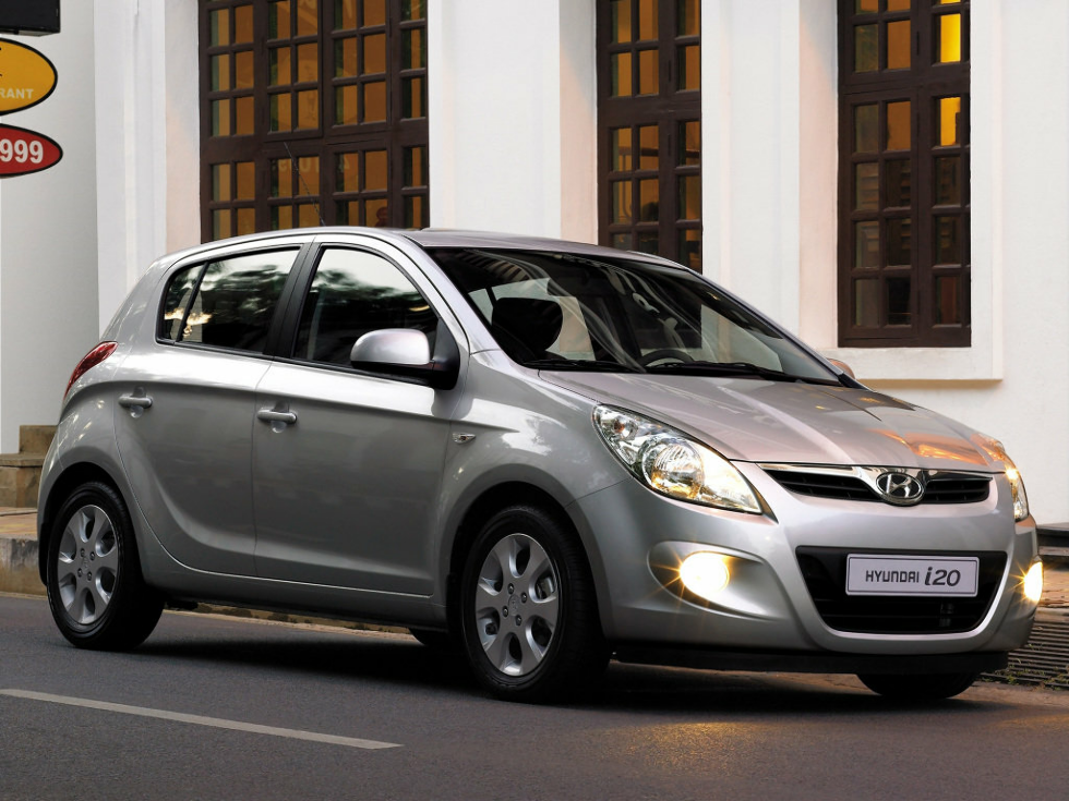 Коврики текстильные "Стандарт" для Hyundai i20 (хэтчбек 5 дв / PB) 2008 - 2012, черные, 5шт.