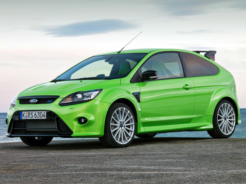 Коврики текстильные "Классик" для Ford Focus RS II (хэтчбек 5 дв / DA3) 2009 - 2010, черные, 5шт.